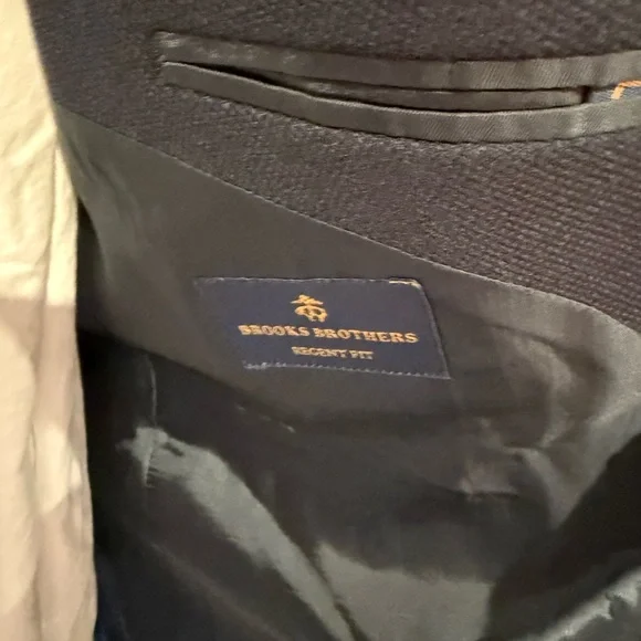 Brooks Brothers Regent Fit Navy Blue Single-Breasted Men’s Blazer - Picture 3 of 5